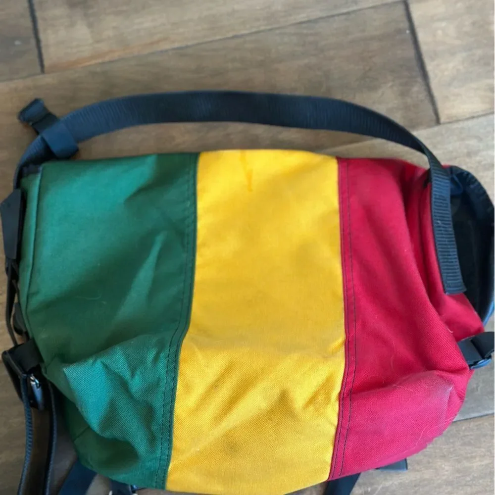 Timbuk2 RASTA Multicolor Messenger Laptop Bag Red Gold Green